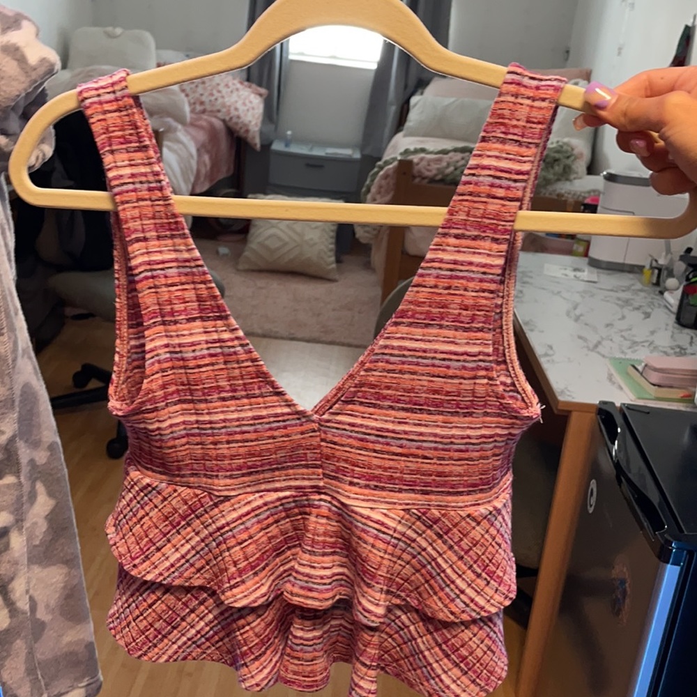Crop top - Picture 2 of 2